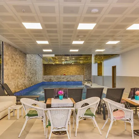 Harmony Merter & Hotel Estambul
