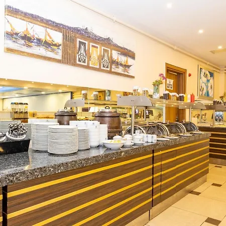 酒店 梅尔泰尔星际酒店 4*