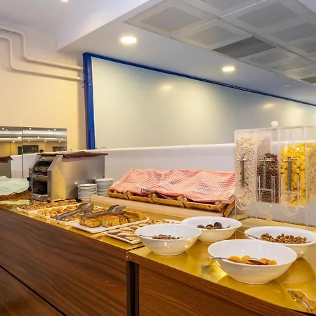 梅尔泰尔星际酒店 酒店