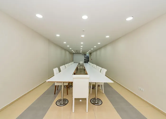 Harmony Merter & 호텔 4*