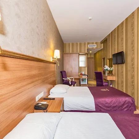 Hotell Harmony Merter & 4*