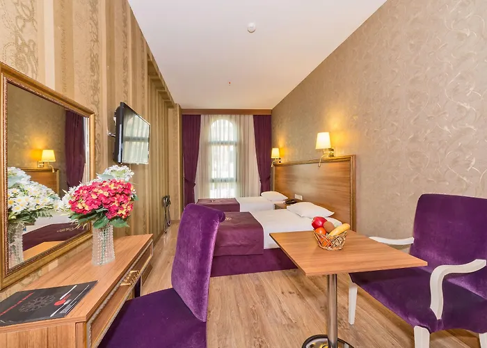 Harmony Merter & מלון