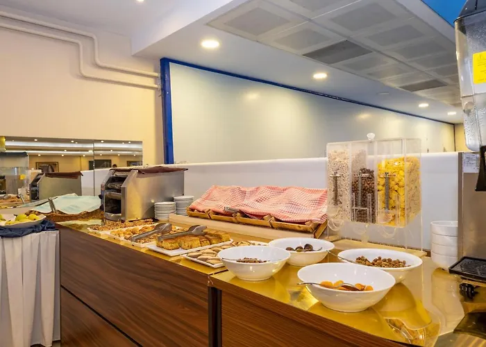 Harmony Merter & מלון