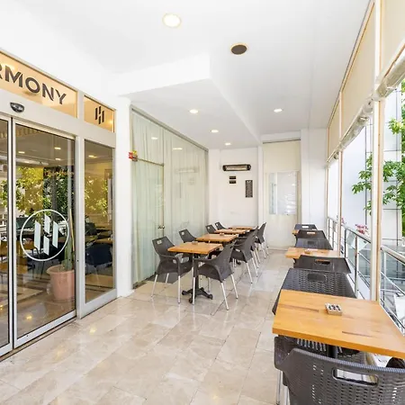 Harmony Merter & Κωνσταντινούπολη